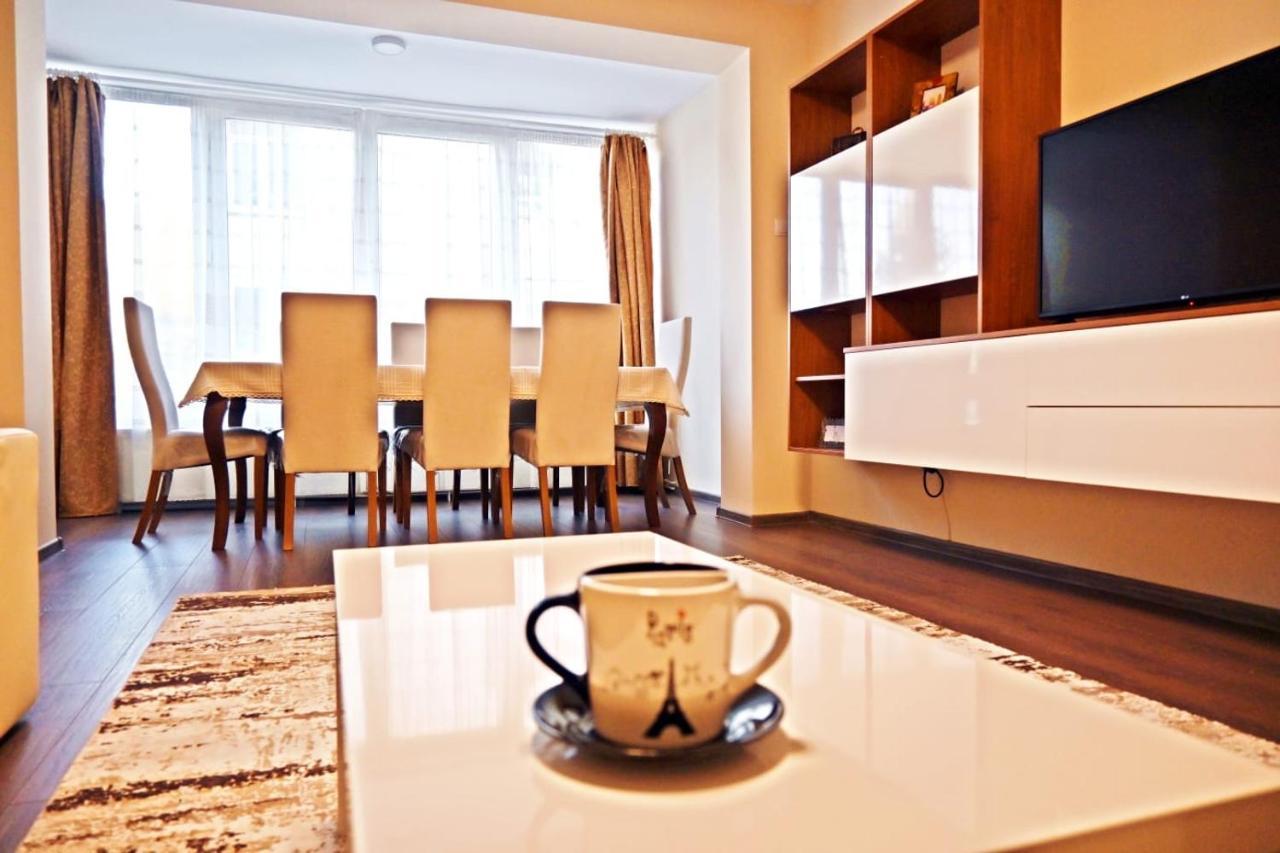 Downtown Recharge Spot Apartamento Braşov Exterior foto